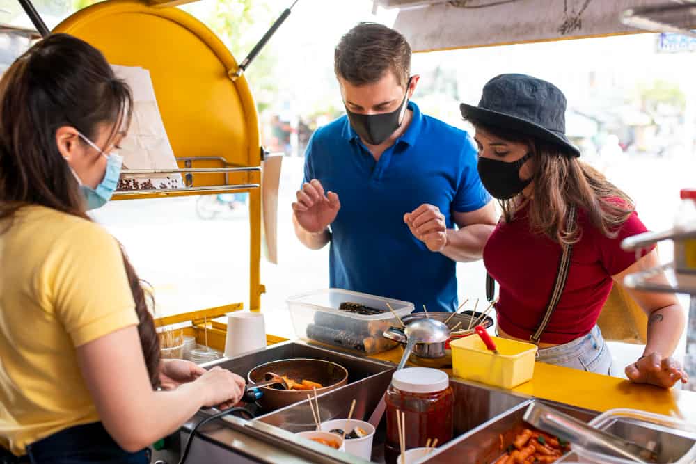 Bisnis Kuliner Pinggir Jalan