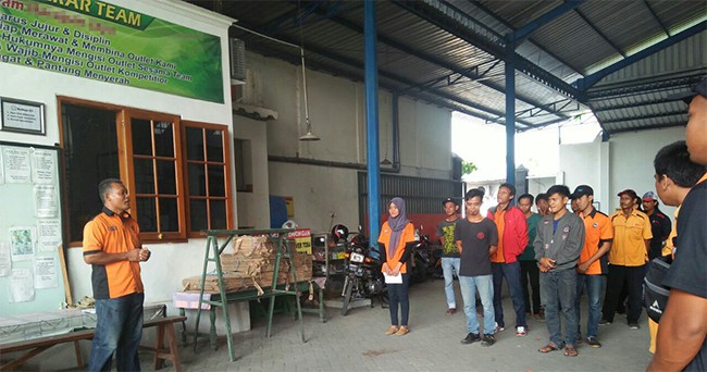 Usaha Distributor Milik Keluarga Saya