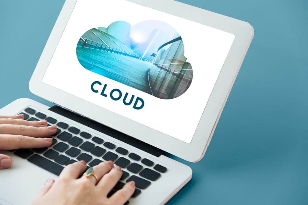 keuntungan-menggunakan-software-akuntansi-cloud