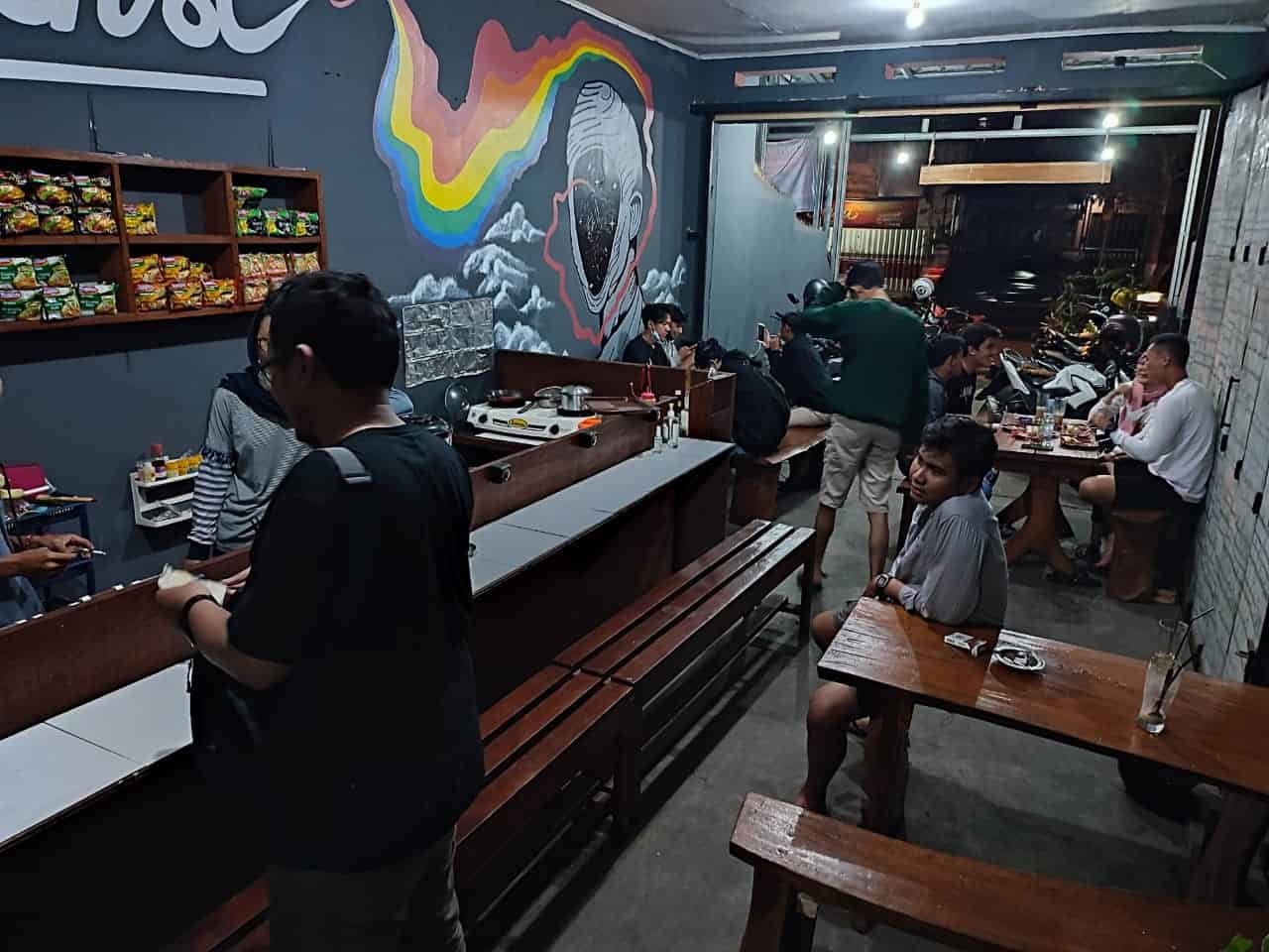 Apa Itu Warung Makanan Terdekat