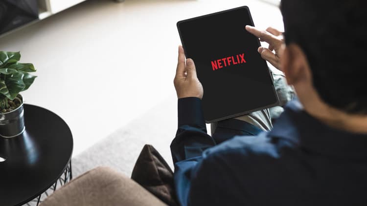 Netflix Aplikasi Transformasi Dari Nonton Film Di Bioskop