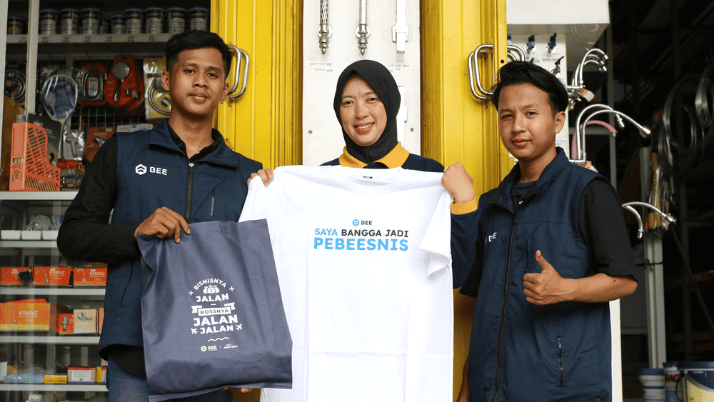 Febria Bersama Tim Beeaccounting